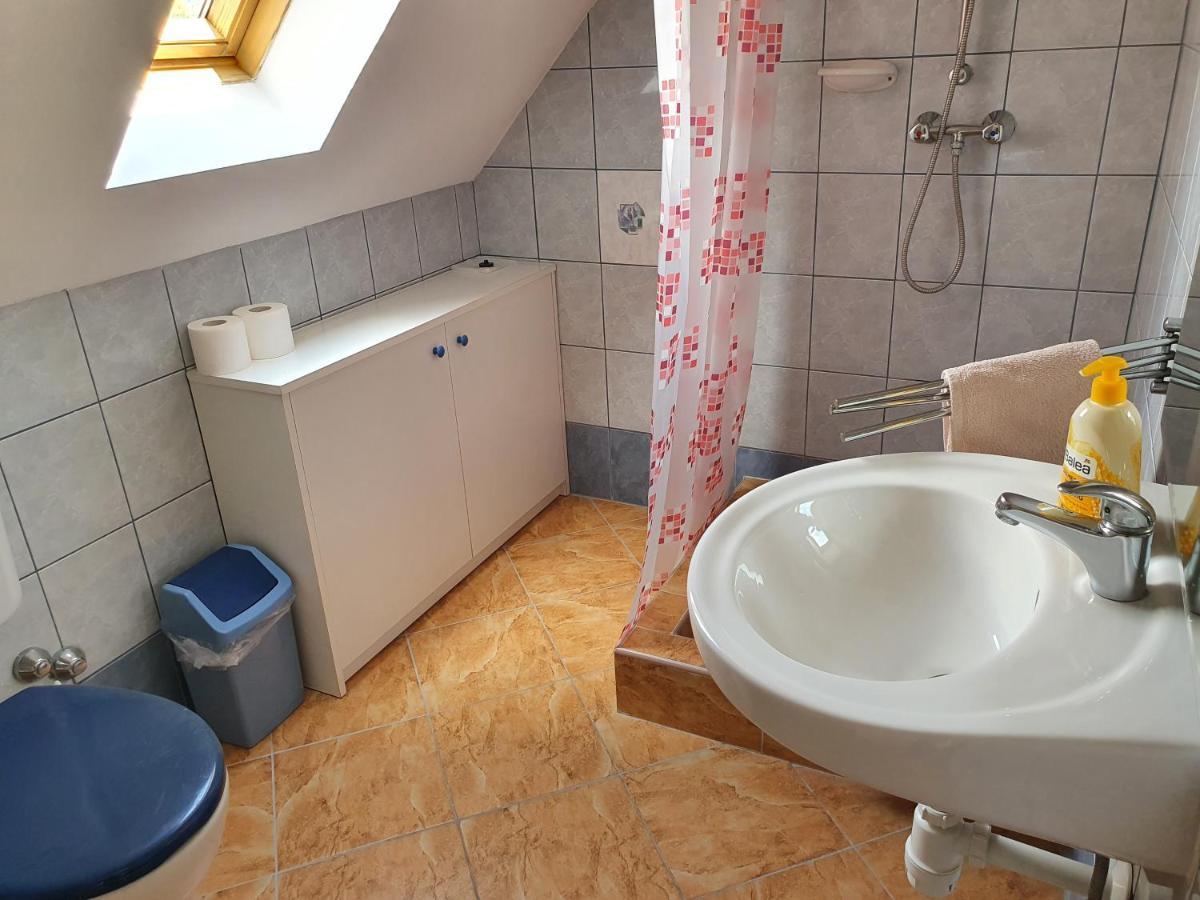 Laguna Apartmanhaz Хевиз Экстерьер фото