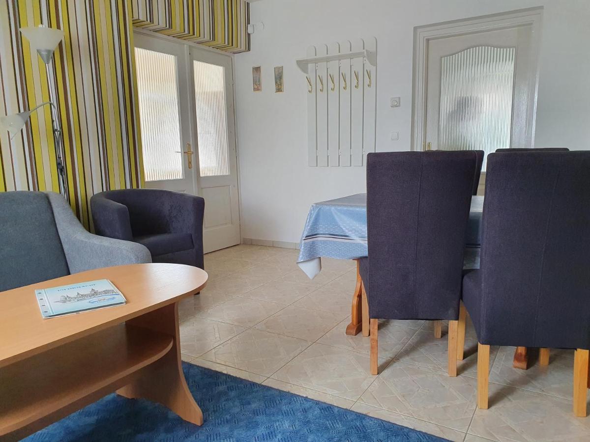 Laguna Apartmanhaz Хевиз Экстерьер фото